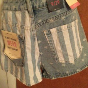 Angel kiss shorts